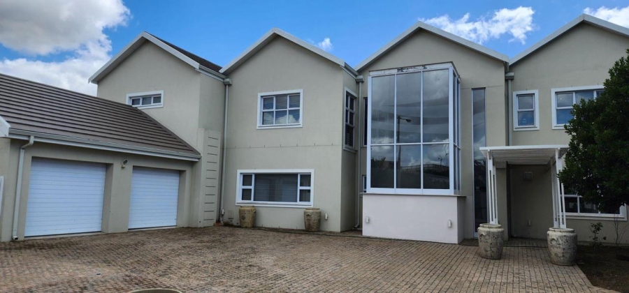 4 Bedroom Property for Sale in Bayview Western Cape